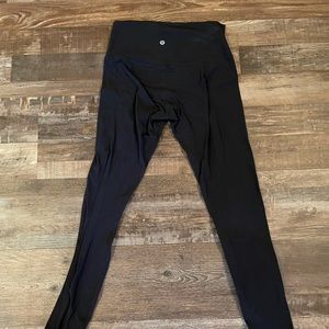 Lululemon size 8 leggings
